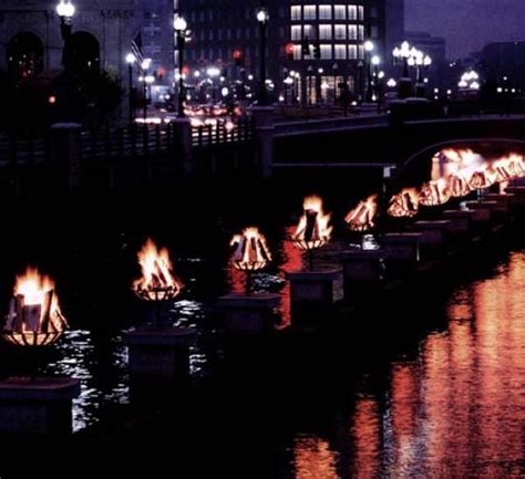 Top 10 Things For Couples To Do And See In Providence Rhode Island Waterfire Providence