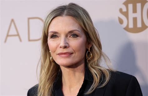 Michelle Pfeiffer Sin Maquillaje Y Sin Peinar Espléndida A Sus 64 Años