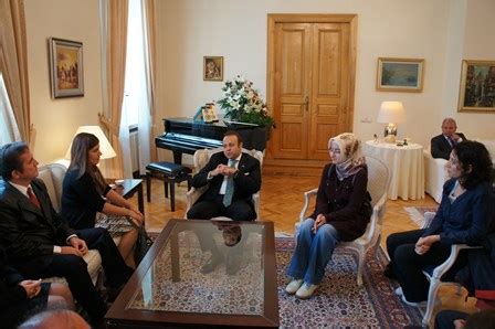 26 şubat tarihinde, litvanya cumhuriyeti dışişleri bakanlığı, ukrayna'da özerk kırım cumhuriyeti ve sivastopol şehri i̇şgaline direniş günü münasebetiyle, ukrayna'nın uluslararası toplumlarca tanınan. Egemen Bağış'ın Litvanya Ziyareti