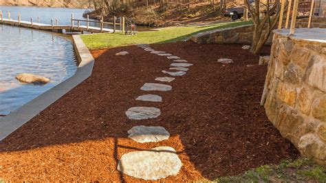 How To Create A Curved Stepping Stone Path Land Designs