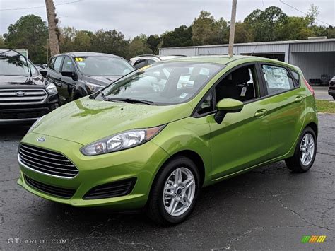 2019 Outrageous Green Ford Fiesta Se Hatchback 132342412 Gtcarlot