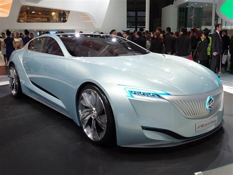 However, jf launier's buick riviera is a different story. Buick Riviera Concept гибридный суперкар от GM в Шанхае 2013.