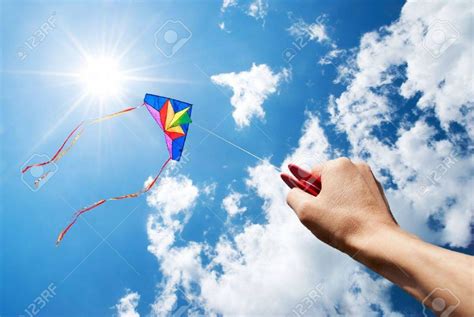 How To Fly A Kite High In The Sky And What Are The Basics Of Flying A