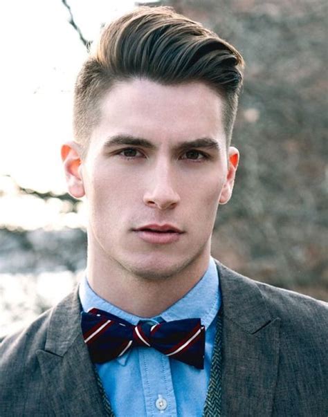 Setelah melihat inspirasi gaya model rambut pria sesuai bentuk wajah di atas, apakah kamu sudah. Gaya rambut sesuai bentuk wajah pria di tahun 2017 - Rezag ...