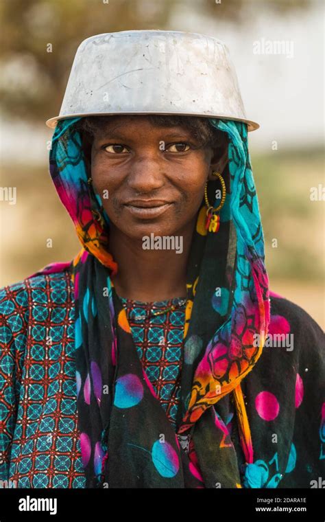 Girl Water Hi Res Stock Photography And Images Alamy