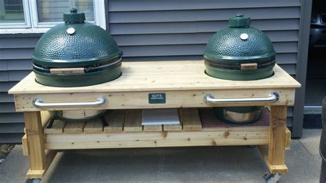 If you want to learn more about building a wooden table for your xl big green egg, we suggest you to pay attention to the instructions described in the article. Cedar table built for a XL and a L Big Green Egg. | Cedar ...