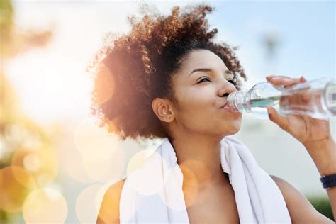 5 Easy Nutrition Tips To Stay Hydrated This Summer Lestta