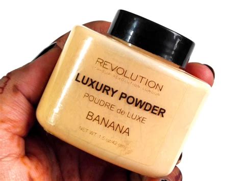 I have to say i am in love with it. Makeup Revolution Luxury Banana Powder Review