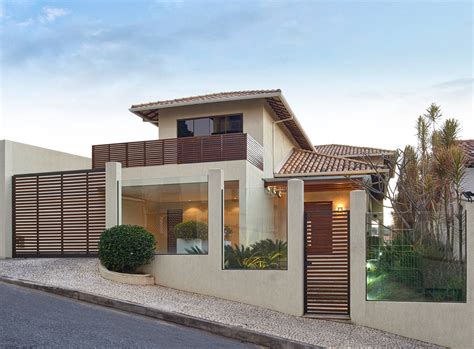 21 Fachadas Con Balcones Y Terrazas Que Te Inspirarán A Diseñar Tu Casa