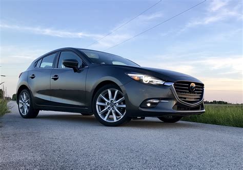 2017 Mazda 3 Hatchback Review