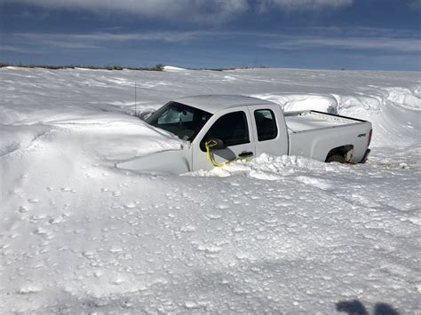 Drivers Abandon Vehicles Buried By Snowdrifts In South Aurora Fox21