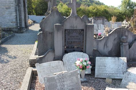 Wil je een goede friet !! Belgian War Graves Comblain-la-Tour - Comblain-la-Tour ...