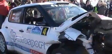 200,582 likes · 3,187 talking about this. F1 coureur Robert Kubica zwaar gewond na crash [updated ...