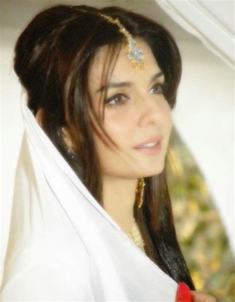 Mahnoor Baloch Beautiful Actress Photos And Beautiful Wallpapers You
