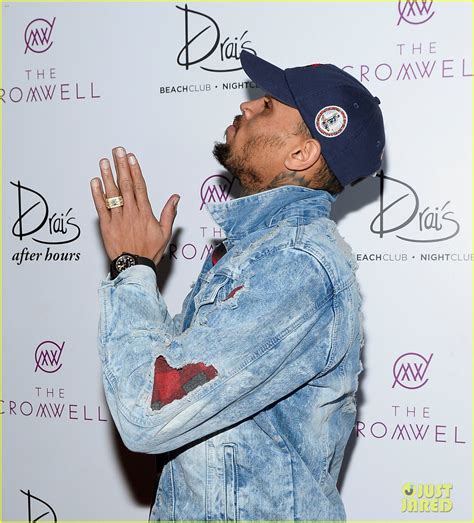 Photo Chris Brown Kicks Off 2016 With Shirtless Vegas Performance 07 Photo 3542220 Just