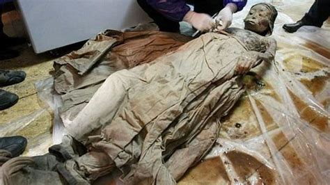 700 anos bem preservados: a impressionante múmia chinesa da dinastia Ming