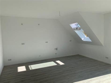 Mehr daten und analysen gibt es hier: 3-Zimmer-Wohnung im DG Erstbezug, Brieselang - Erdmann ...