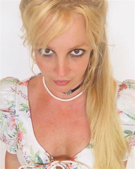 Britney Spears Sparks Mental Health Concerns After Posting Another