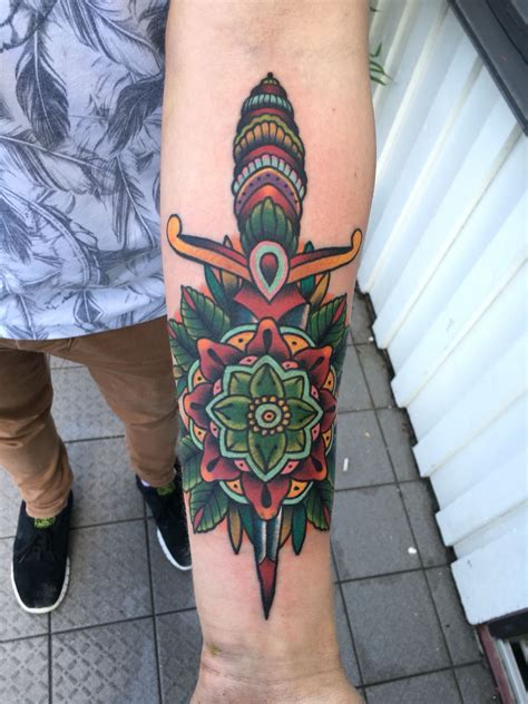 First tatto! Traditional/ Mandala (With images) | Tattoos ...