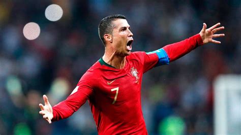 Cristiano Ronaldo Hat Trick Hero Portugal Hold Spain To Entertaining