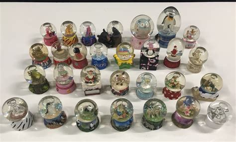 29 Mini Collector Snow Globes