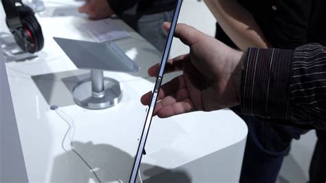 Mwc 2014 Sony Xperia Z2 Tablet Hands On Youtube