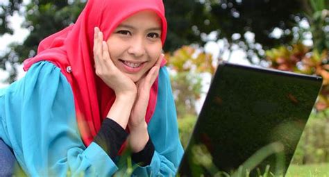 Menghargai orang tua adalah salah satu cara untuk mengapresiasi semua perjuangan dan pengorbanan mereka. 4 Tips agar Tidak Iri Dengki dengan Orang Lain ...