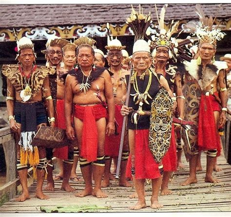 Siapa Sebenarnya Pribumi Asli Indonesia