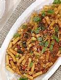 Come l'anno scorso (qui la ricetta), anche quest'anno partecipo con grande entusiasmo al #foodrevolutionday. Jools' Favorite Saturday Afternoon Pasta