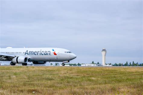 American Airlines Flight Attendants Begin Voting For Union Strike