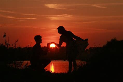 Couple Love Red Sunset Free Image Download