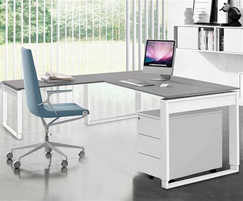 Büro schreibtische für jede art von tätigkeit. Büro Schreibtisch über Eck Lauka günstig online kaufen