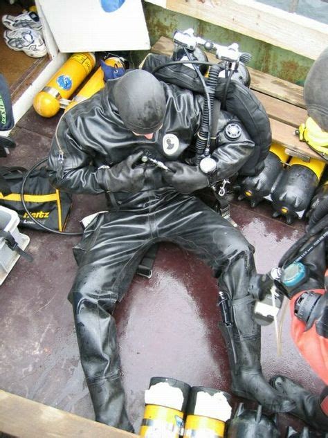 240 Diving Suit Ideas In 2021 Diving Suit Diving Drysuit