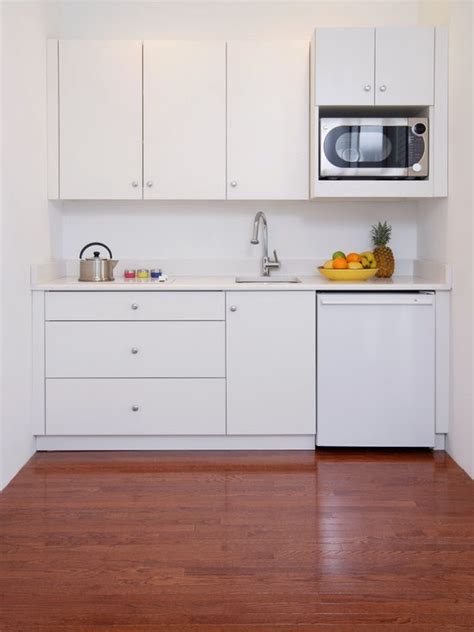 Desain minimalis adalah saat sebuah ruangan hanya diisi barang yang desain minimalis selain enak dilihat juga efektif menaikkan produktivitas, baik itu di kantor, ruang studi, atau dapur. Contoh Model Desain Kitchen Set Minimalis Modern ~ Gambar ...