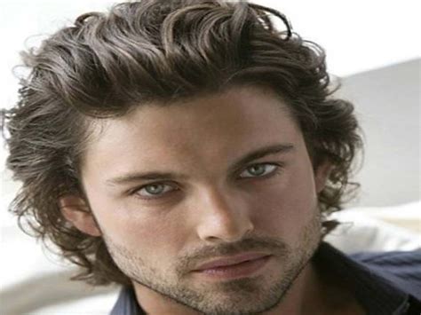This fright usually dictates them their choice. Top 20 Different Type Of Hairstyles For Men 2020 - Find ...
