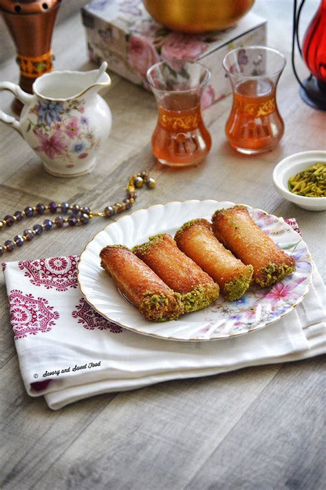 Best 25 lady fingers dessert ideas on pinterest Znoud-el-Sit/ Ladies Fingers - Savory&SweetFood