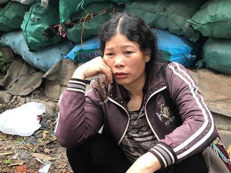 Bắn pháo hoa tầm cao; Mẹ nạn nhân vụ cháy 8 người chết ở Hà Nội: "Nó hứa giỗ tổ ...