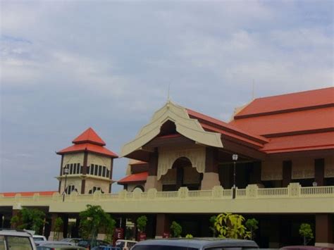 25+ restoran, warung & tempat makan menarik di kuala terengganu, terengganu. MATAKU PEDAS DI TERENGGANU: Lapangan terbang sultan mahmud ...