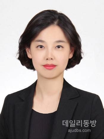 그는 지난해 1월 삼성그룹 5대 전자계열사(삼성전자∙디스플레이∙sdi∙sds∙전기) 가운데 유일하게 ceo 교체가 이뤄져 삼성전기 ceo에 내정됐다. LG 인사 LG 최연소 임원 1985년생 심미진 상무는 누구 - 아주경제