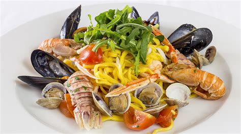 Check spelling or type a new query. Ricetta Taglierini di campofilone con sugo alla pescatora ...