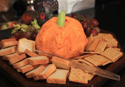 Honey And Butter Pumpkin Cheese Ball