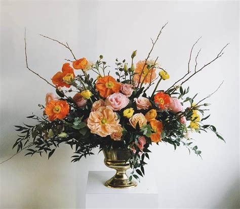 Choose from many of our artistically designed flower arrangements to send for a birthday, anniversary, new baby, sympathy or any occasion in franklin. The 17 Best Nashville Flower Delivery Services - Petal ...