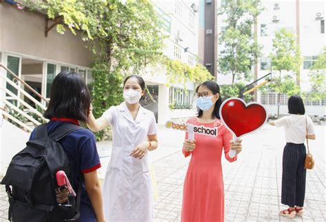 16:59 giá vàng chiều ngày 307/2021 tiếp tục xu hướng tăng ; Hân hoan ngày Tựu trường năm học mới 2020-2021