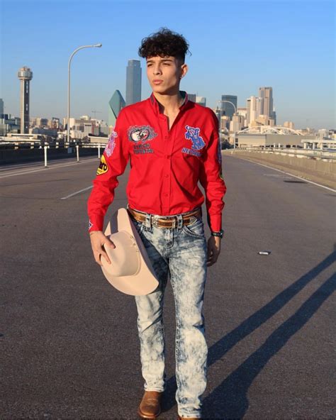 Vaquero 🤠 | Takuache outfits guys, Cowboy outfit for men, Mexican outfit