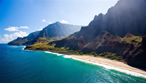 In most cases, if the w comes in the middle of the word, you pronounce as a v. Hawaii Vakantie Amerika Supersaver | Pacific Island Travel