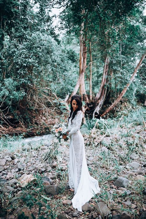 Boho dresses, boho prom dresses, boho party dresses, boho summer dresses. Festive Outdoor Boho Wedding in Australia | Boho wedding ...