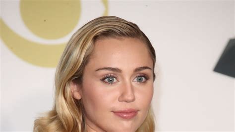 Miley Cyrus Shuts Down Rumors That Shes Pregnant Leave Me Alone