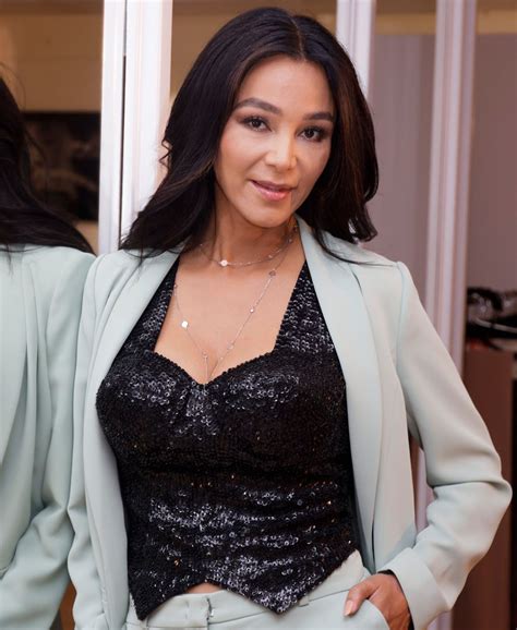 Verona pooth was born on april 30, 1968 in la paz, bolivia as verona feldbusch. Verona Pooth hatte "kleines Techtelmechtel" mit Donald ...