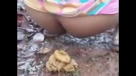 Bangladeshi Desi Village Aunty Morning Nasty Poop For You