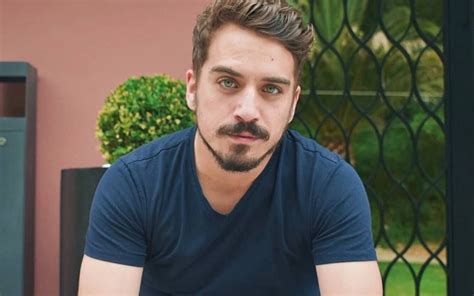 Em 2003, diogo martins encarnou o personagem daniel duarte, mais conhecido por dani. Ex-moranguito Diogo Martins chora a morte da mãe